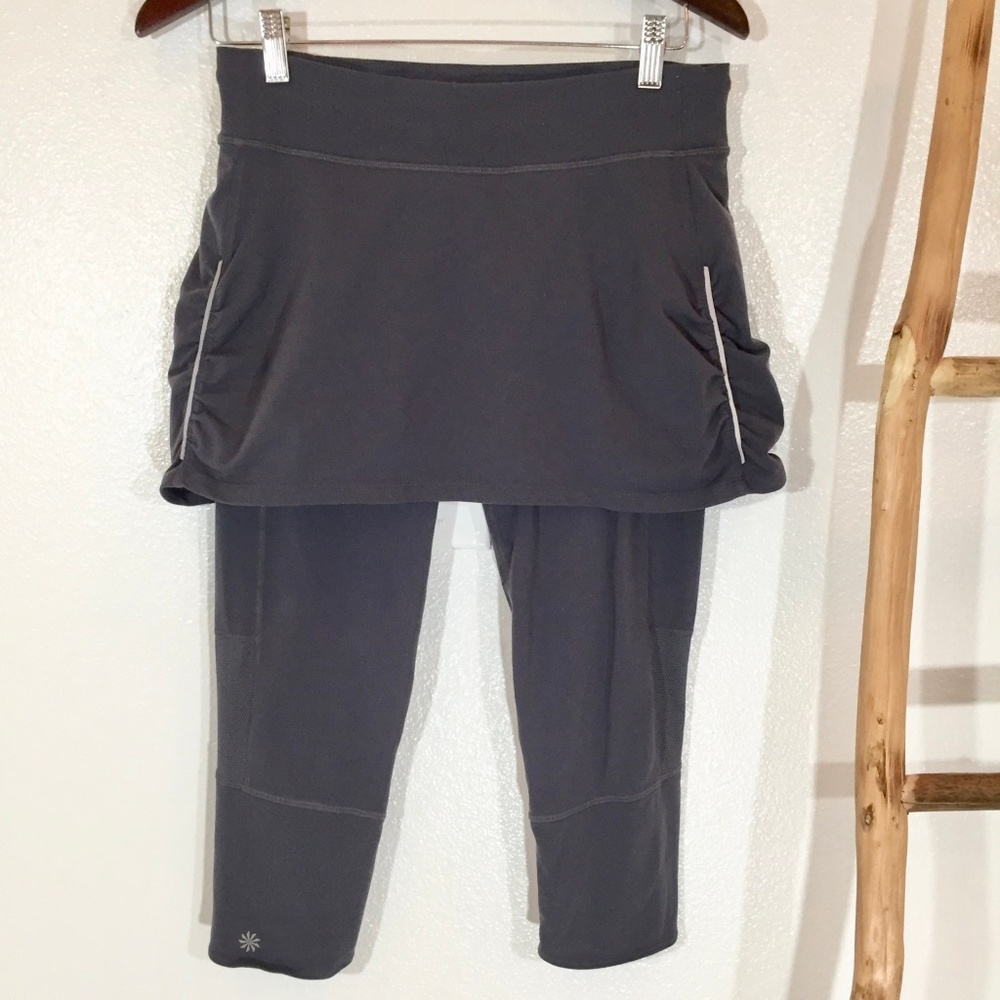 Athleta Contender 2-In -1 Skirt Capri Tights Sz. M